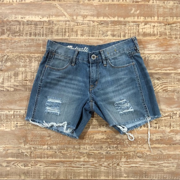 NWOT Madewell Raw hem distressed denim shorts - Picture 1 of 2